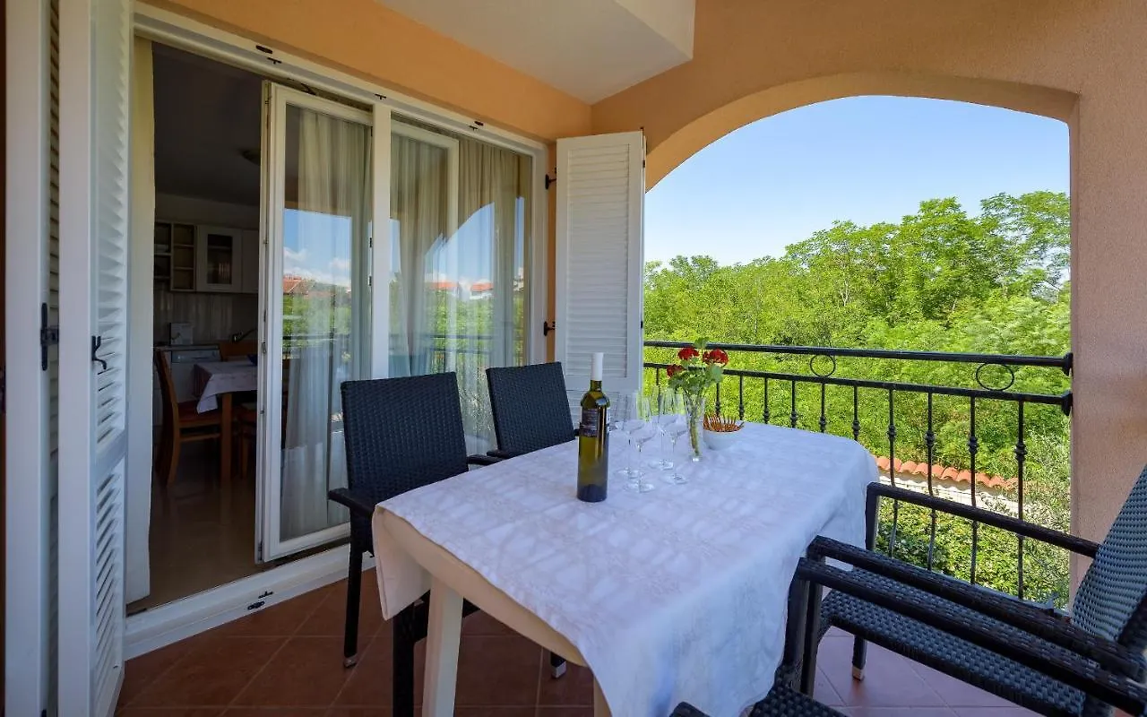 Family Friendly Apartments With A Swimming Pool Basanija, Umag - 3402 Savudrija