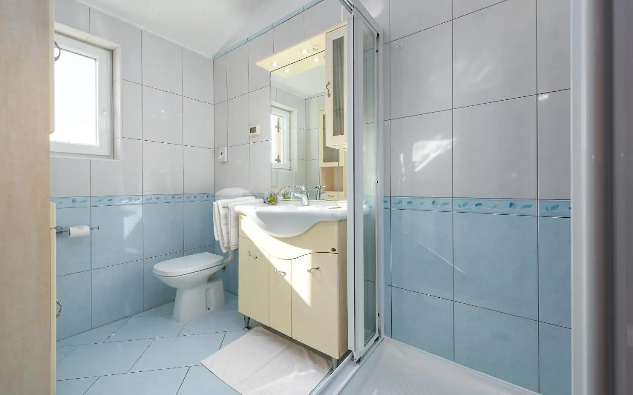 Family Friendly Apartments With A Swimming Pool Basanija, Umag - 3402 Savudrija