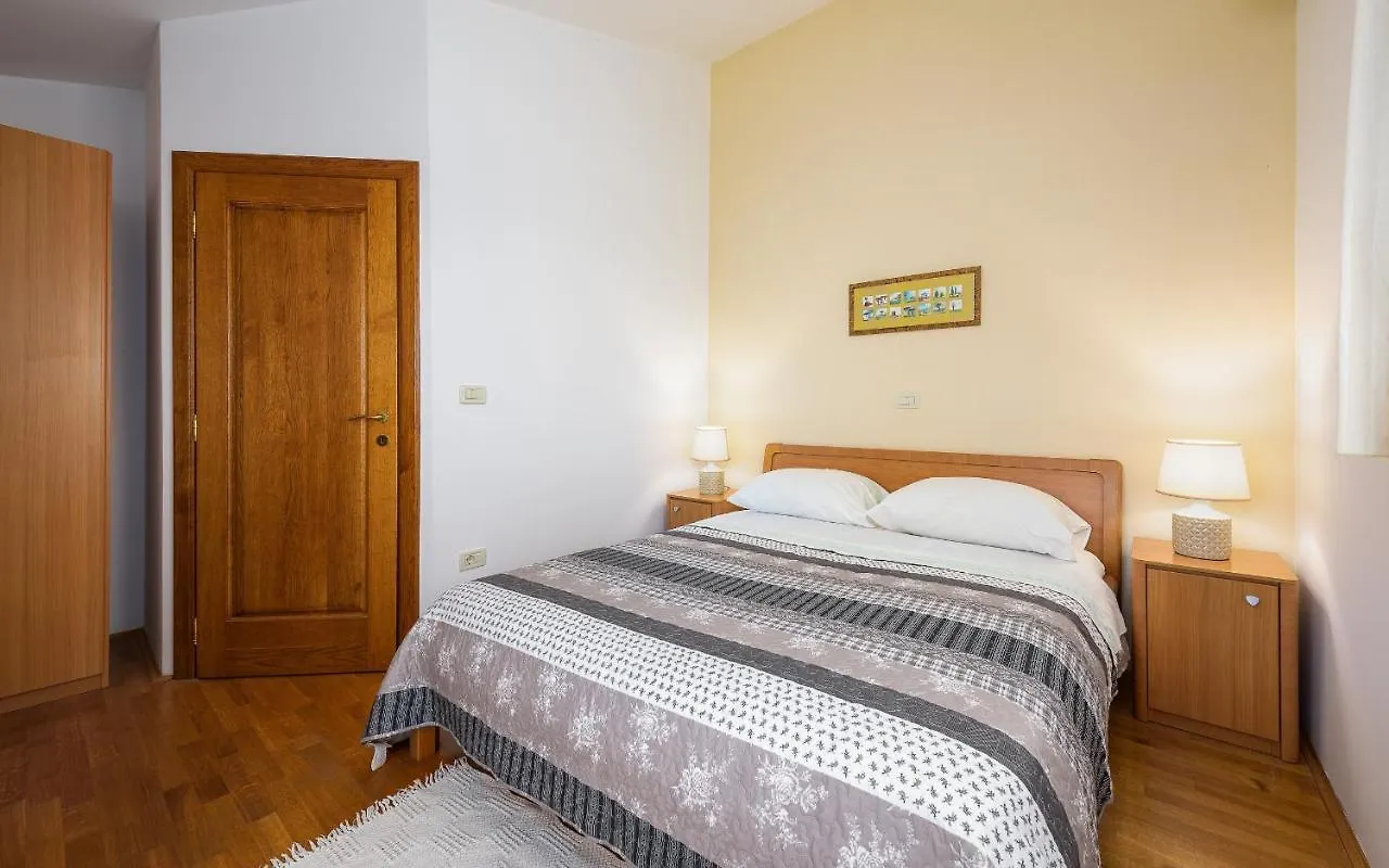 Family Friendly Apartments With A Swimming Pool Basanija, Umag - 3402 Savudrija Croatia