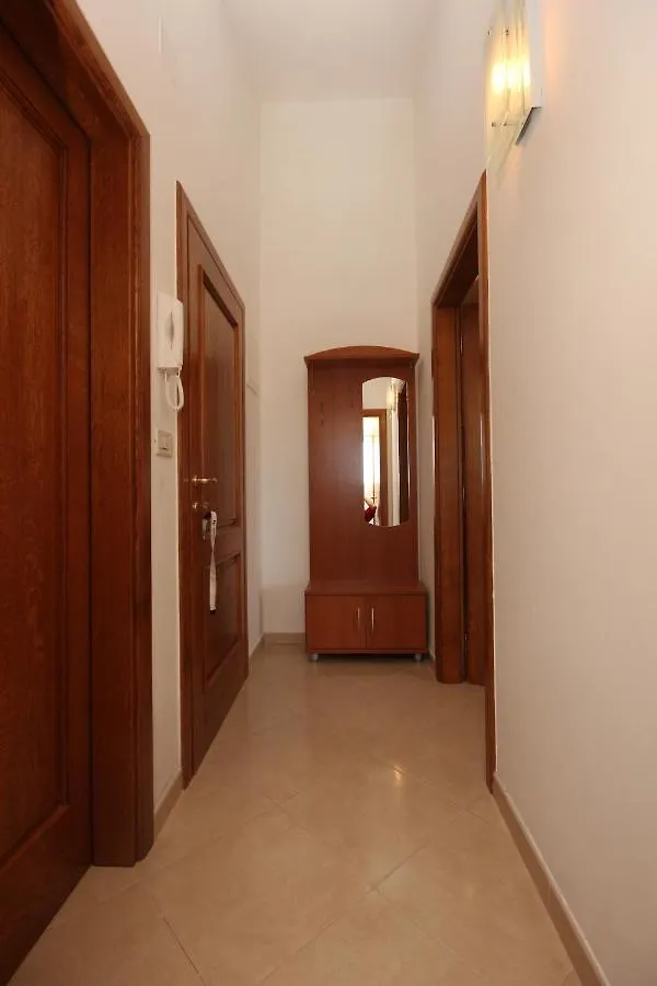 Family Friendly Apartments With A Swimming Pool Basanija, Umag - 3402 Savudrija